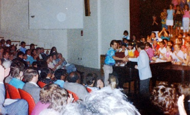 Mark Winkler accepting Teaching Award 2